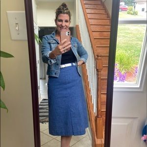 Vintage pencil blue skirt; fits like XS (2/4)